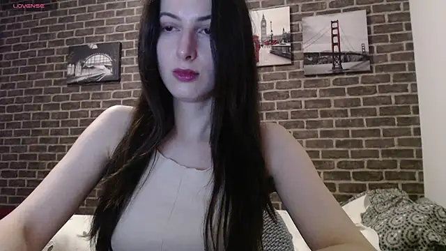 Hot Lady  online show from 01-12-25, 09:51