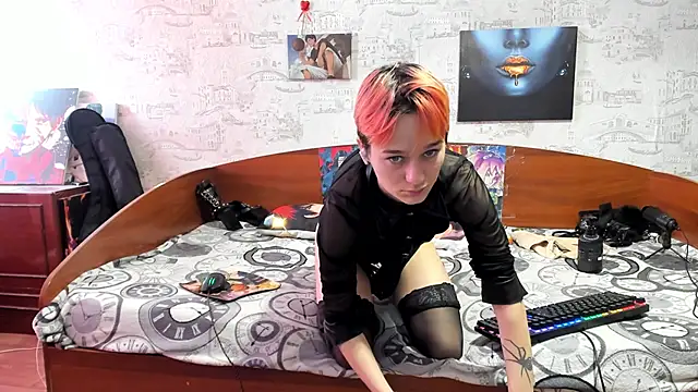 KagamiTayga online show from 04-06-26, 04:46