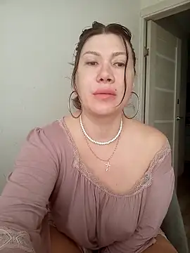 ROXOLANAA SEXY online show from 04-06-26, 06:58