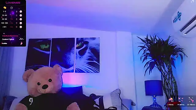 Sophiesweet5 online show from 02-05-26, 04:11