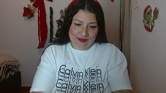 Victoriaevans1 online show from 12-16-24, 05:33