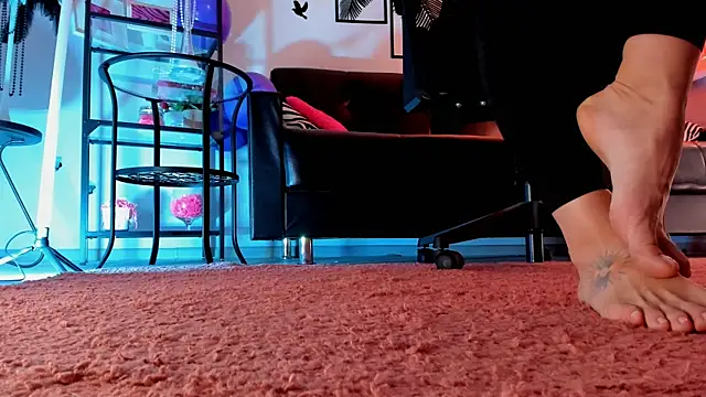 RebeccaMartinez online show from 12-23-24, 01:56