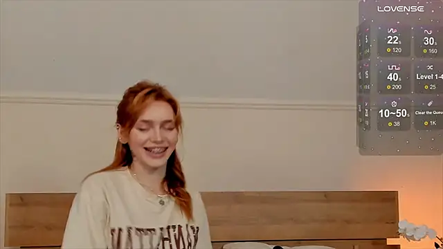 Phoenix Margo online show from 09-10-25, 04:12