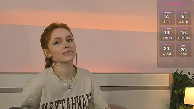 Phoenix Margo online show from 10-15-25, 03:17