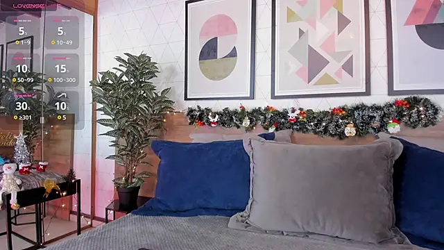susan cute198 online show from 12-29-24, 12:23