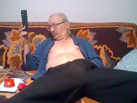 cumloverboyxx69 online show from 02-05-25, 03:02