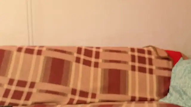 Snapshot of cumloverboyxx69 chatting on 10-14-25, 12:28 cumloverboyxx69 online show from 10-14-25, 12:28