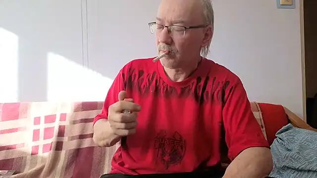 Snapshot of cumloverboyxx69 chatting on 10-23-25, 07:29 cumloverboyxx69 online show from 10-23-25, 07:29