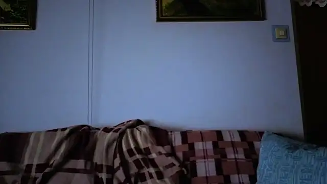 Snapshot of cumloverboyxx69 chatting on 10-24-25, 07:43 cumloverboyxx69 online show from 10-24-25, 07:43