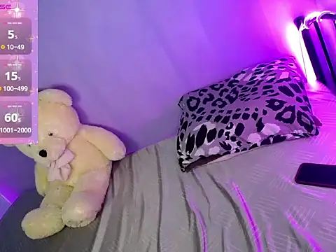 katie white online show from 01-11-26, 07:46