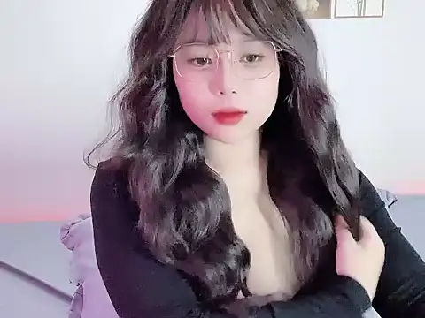 Snapshot of __Lyly__ chatting on 11-03-25, 02:35 Lyly online show from 11-03-25, 02:35