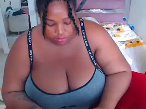 chocolatehot04 online show from 02-08-25, 03:53