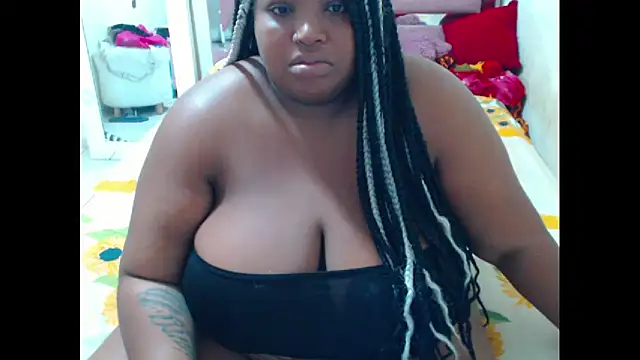 chocolatehot04 online show from 10-08-25, 03:04