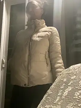 Iceblanca online show from 03-08-25, 12:11