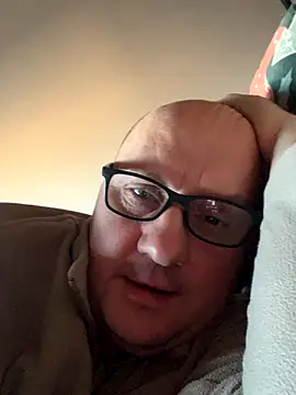 vanjbi45 online show from 11-22-25, 07:40