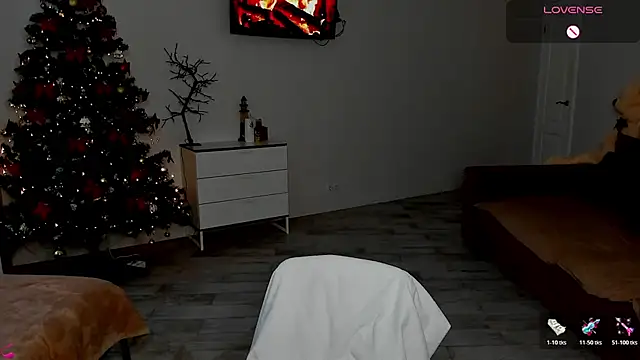 Snapshot of Talla_a chatting on 12-22-25, 11:07 Talla a online show from 12-22-25, 11:07