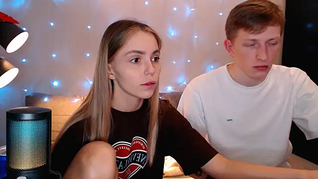 juliaanddima online show from 10-16-25, 10:11