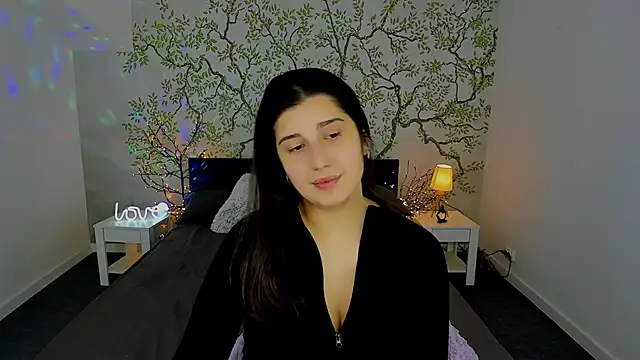 Linda EX online show from 02-03-25, 10:36