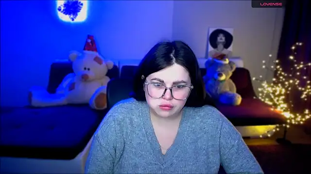 Emily Mo online show from 12-04-24, 06:44
