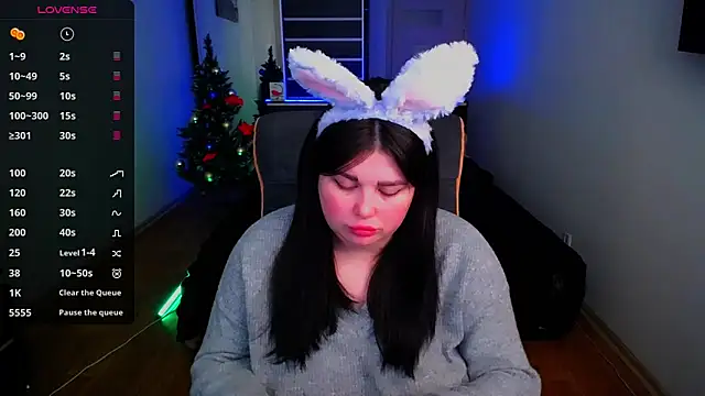 Emily Mo online show from 12-17-24, 09:39