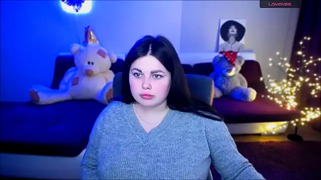 Emily Mo online show from 12-24-24, 09:39