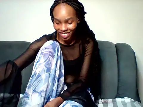 Snapshot of Heavy_Pride chatting on 10-10-25, 04:17 Heavy Pride online show from 10-10-25, 04:17