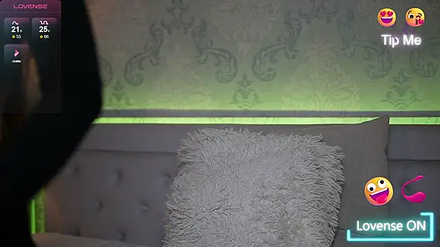 AmyKaiya online show from 02-12-25, 03:18