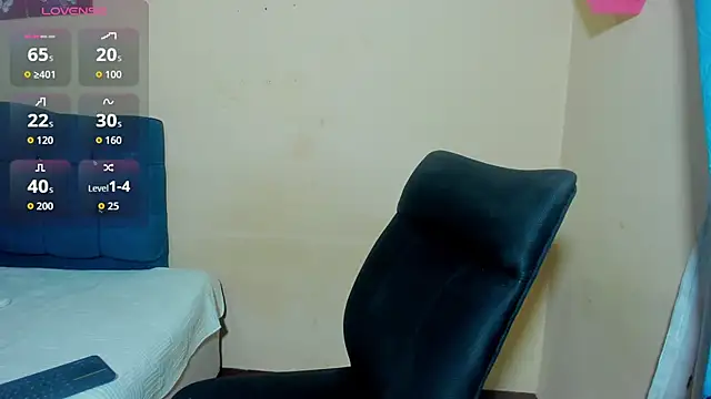 Snapshot of sweet1Girl chatting on 11-14-25, 03:05 sweet1Girl online show from 11-14-25, 03:05