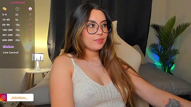 Snapshot of dakottaa_ chatting on 03-05-26, 12:06 dakottaa online show from 03-05-26, 12:06