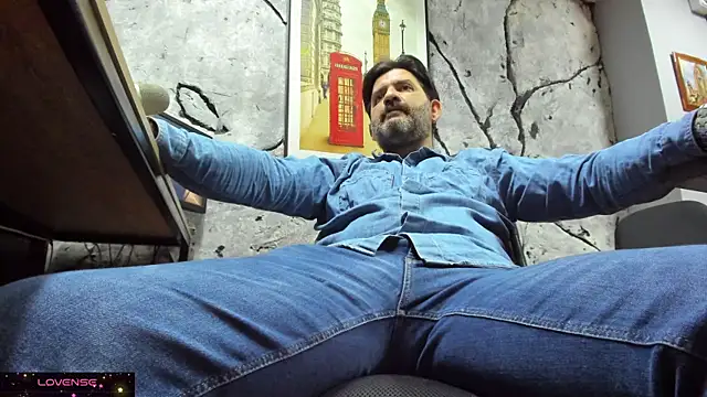 Maxi TheBigDaddy online show from 12-19-25, 10:00