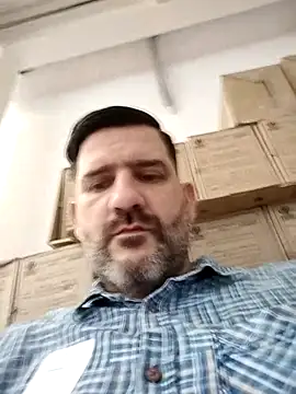 Snapshot of Maxi_TheBigDaddy chatting on 02-13-26, 01:51 Maxi TheBigDaddy online show from 02-13-26, 01:51