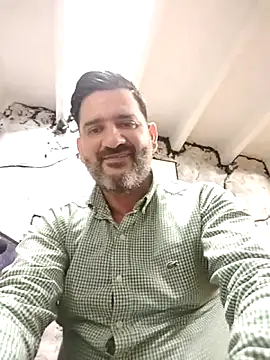 Snapshot of Maxi_TheBigDaddy chatting on 02-16-26, 02:46 Maxi TheBigDaddy online show from 02-16-26, 02:46