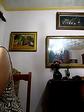HAIRY PUSSY BIG online show from 09-11-25, 07:14