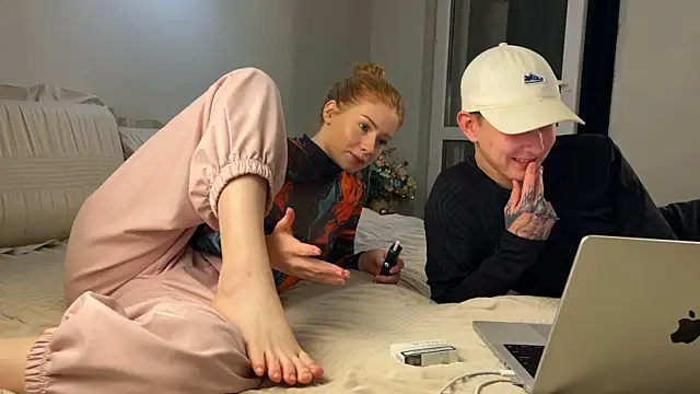 Snapshot of Jaquesxxx chatting on 12-03-25, 10:19 Jaquesxxx online show from 12-03-25, 10:19