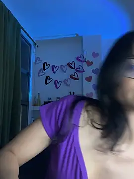 Snapshot of Cat2525 chatting on 02-19-25, 01:51 Cat2525 online show from 02-19-25, 01:51