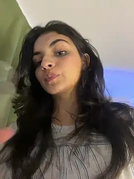 Snapshot of Cat2525 chatting on 02-23-25, 02:18 Cat2525 online show from 02-23-25, 02:18