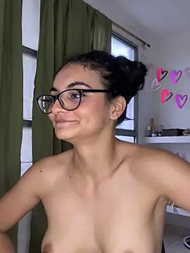 Snapshot of Cat2525 chatting on 03-16-25, 11:04 Cat2525 online show from 03-16-25, 11:04