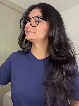 Snapshot of Cat2525 chatting on 10-08-25, 11:24 Cat2525 online show from 10-08-25, 11:24