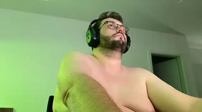 bignaughtyben online show from 01-26-25, 04:51