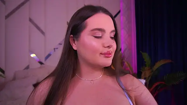 CuteAmberr online show from 11-12-25, 01:06