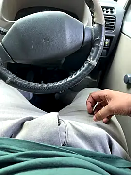 Dakku 69 online show from 12-23-25, 06:33