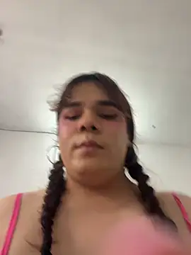 Violetacam 05 online show from 02-21-26, 03:02