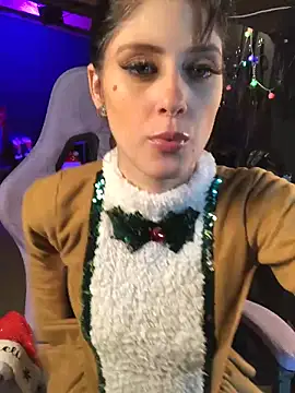 ameliachadburn online show from 12-18-24, 10:02
