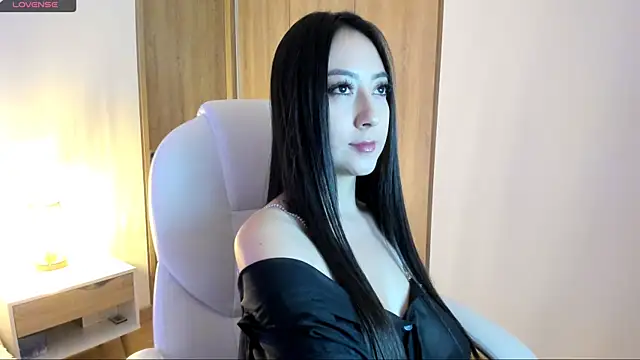 Snapshot of sophie_connors chatting on 03-23-26, 10:41 sophie connors online show from 03-23-26, 10:41