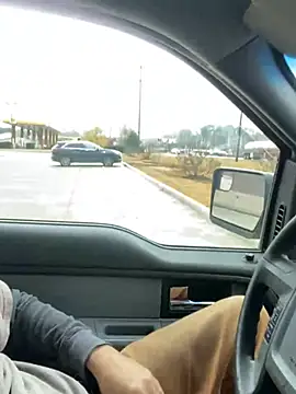 Snapshot of Themechanic420 chatting on 12-10-24, 04:38 Themechanic420 online show from 12-10-24, 04:38