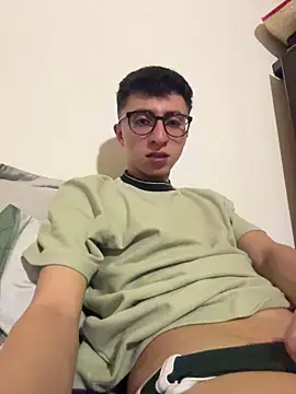 CamiRojas boy online show from 01-19-26, 04:38