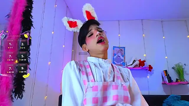 Ariel Femboy  online show from 11-30-25, 04:05