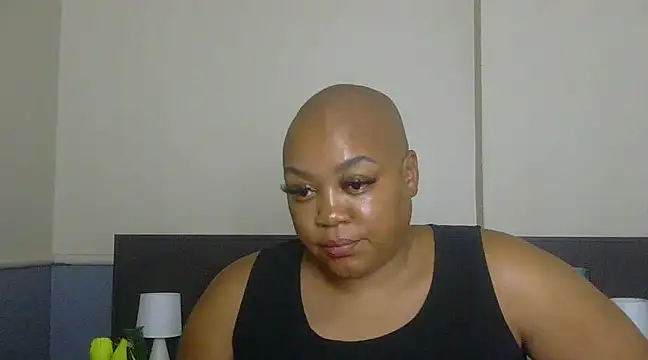 QUEENxJESSI online show from 01-10-25, 05:56