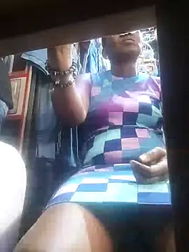 Snapshot of Hailey_BaileyXYZ chatting on 02-18-25, 02:27 Hailey BaileyXYZ online show from 02-18-25, 02:27