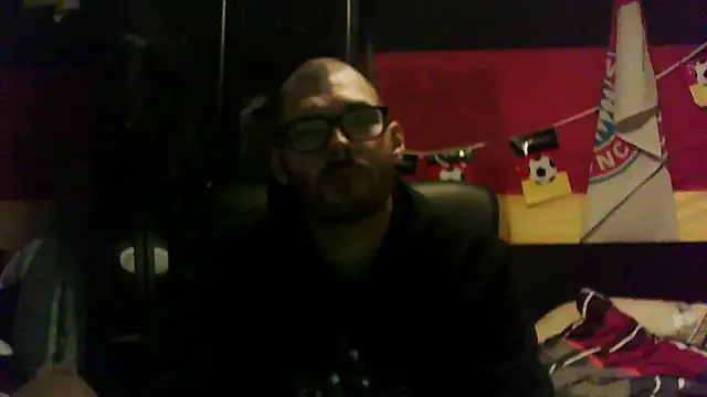 Die-geile-Sau online show from 12-01-25, 04:01